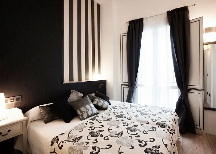 Hotel Siete Revueltas Singular 4*
